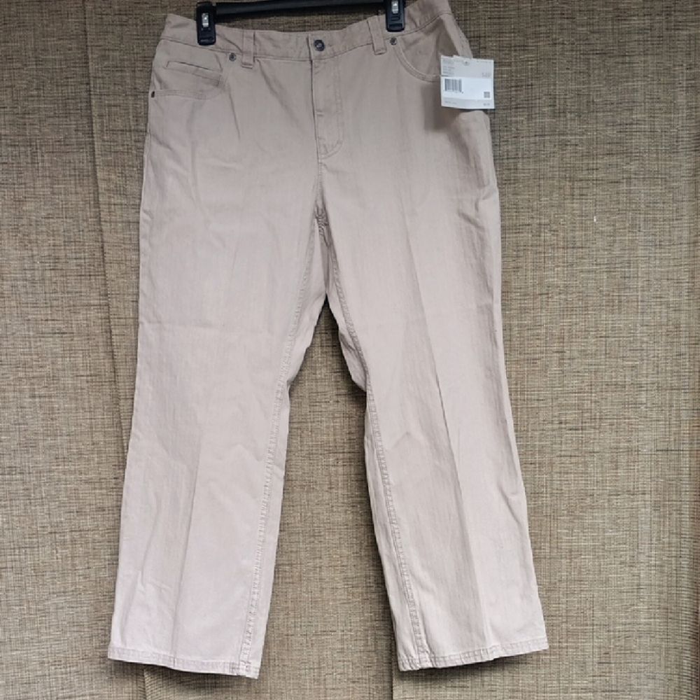 NWT Liz Claiborne  Khaki Chinos